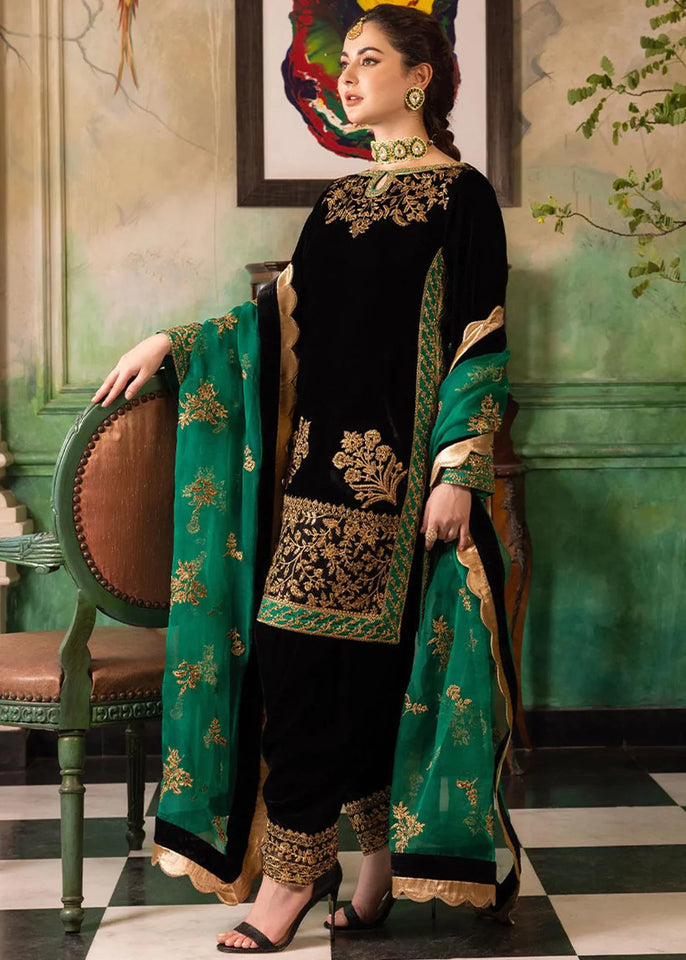 Miraal 953 3-Piece Embroidered Velvet Suit Embroidered Organza Dupatta