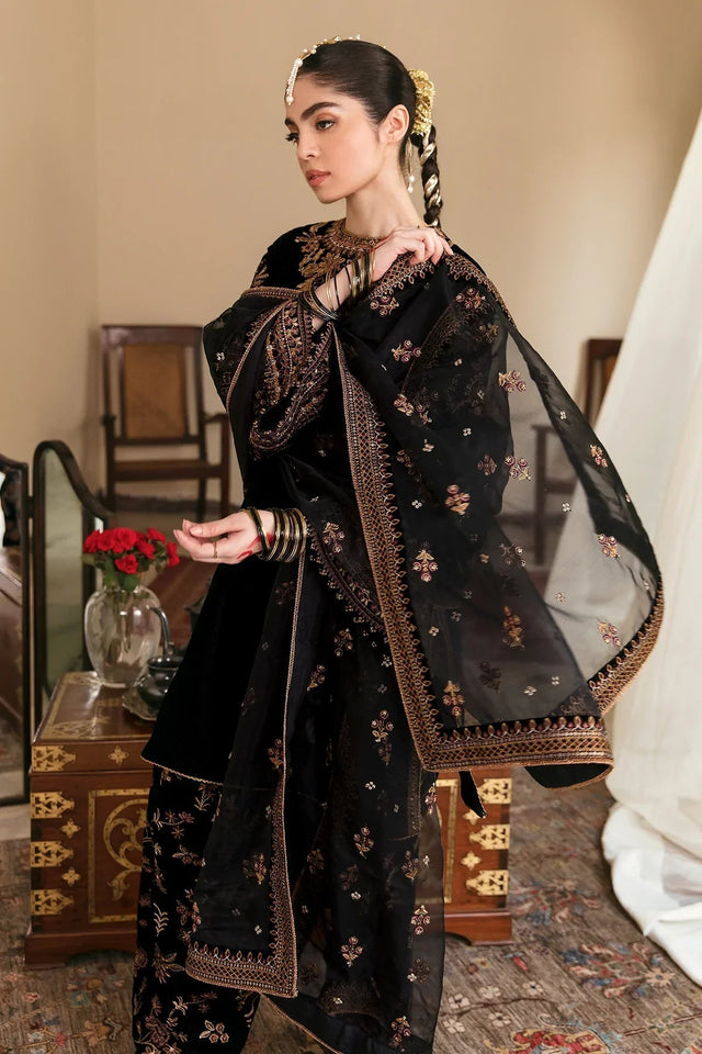 Miraal 621 Embroidered Velvet Dress With Organza embroidered Dupatta