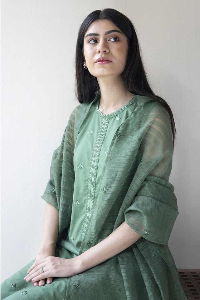 Dhanak-3PC Embroidered Shirt With Organza Embroidered Dupatta-140