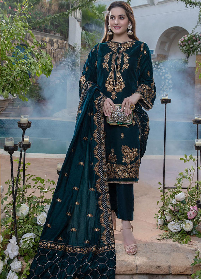 Miraal 2050 Sequance Embroidered Velvet Three piece With Velvet Shawl