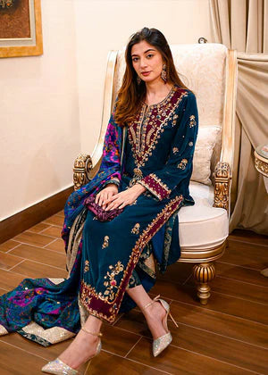 Miraal 101 EMBROIDERED VELVET DRESS WITH WOOL SHAWL...zy